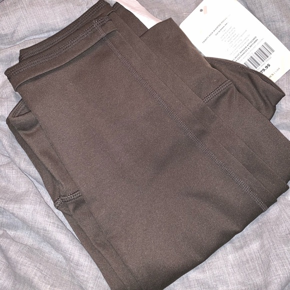 Fabletics High-waisted Leggings - Picture 2 of 4